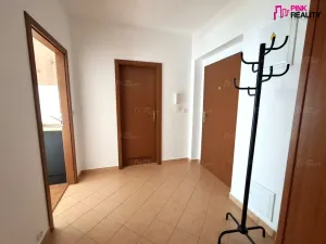 Pronájem bytu 2+kk, Hradec Králové - Nový Hradec Králové, Rybova, 50 m2