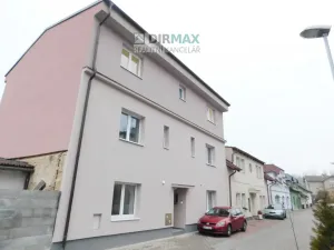 Pronájem bytu 1+1, Plzeň - Severní Předměstí, Dělnická, 42 m2
