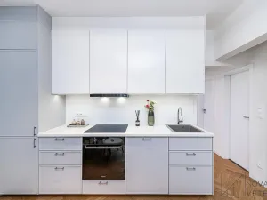Prodej bytu 2+kk, Praha - Vršovice, Jakutská, 41 m2