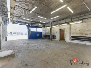 Pronájem výrobních prostor, Hradec Králové - Slezské Předměstí, Výrobní, 1059 m2