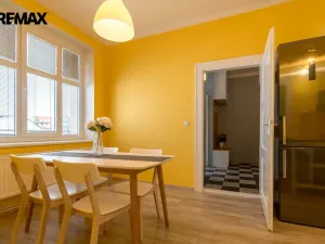 Pronájem bytu 2+kk, Hradec Králové, Škroupova, 56 m2
