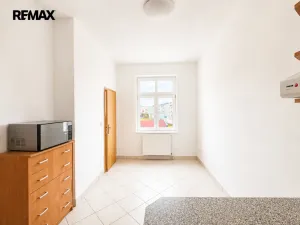 Pronájem kanceláře, Hradec Králové, S. K. Neumanna, 78 m2