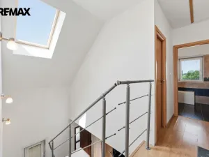 Prodej rodinného domu, Sezemice - Veská, 107 m2