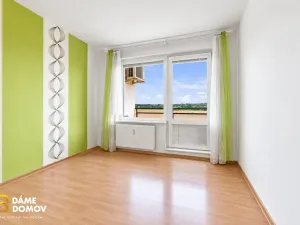Prodej bytu 3+1, Hodonín, Jižní, 74 m2