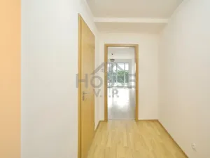 Prodej bytu 1+kk, Praha - Letňany, Nepomuckých, 37 m2