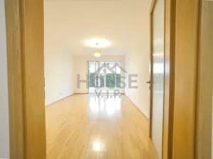 Prodej bytu 1+kk, Praha - Letňany, Nepomuckých, 37 m2