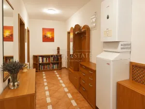 Prodej bytu 4+kk, Chodov, Bezručova, 97 m2