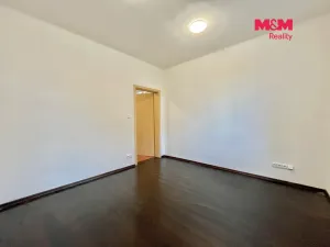 Pronájem bytu 2+1, Louny, Nerudova, 55 m2