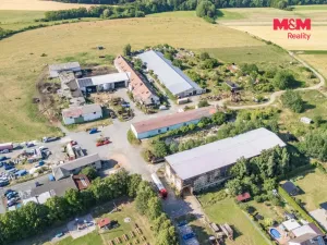 Prodej komerčního pozemku, Obora, 923 m2