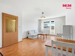 Prodej bytu 2+kk, Praha, Na břehu, 56 m2