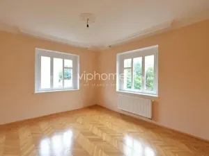 Pronájem vily, Praha - Smíchov, 413 m2
