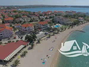 Prodej bytu 4+kk, Povljana, Chorvatsko, 100 m2