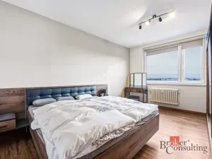 Pronájem bytu 3+kk, Hradec Králové - Nový Hradec Králové, Pod Zámečkem, 74 m2