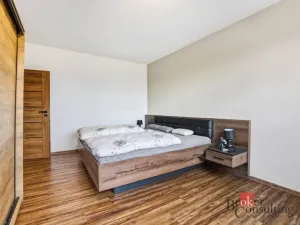 Pronájem bytu 3+kk, Hradec Králové - Nový Hradec Králové, Pod Zámečkem, 74 m2