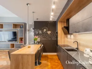 Prodej bytu 2+kk, Praha - Nové Město, Dlážděná, 61 m2