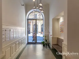 Prodej bytu 2+kk, Praha - Nové Město, Dlážděná, 61 m2
