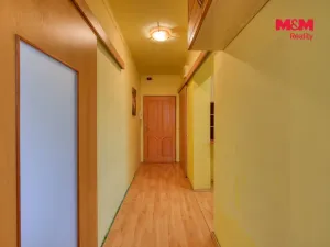Pronájem bytu 2+1, Karlovy Vary - Bohatice, Na Výšině, 45 m2