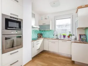 Pronájem bytu 3+kk, Praha - Čakovice, Blachutova, 88 m2