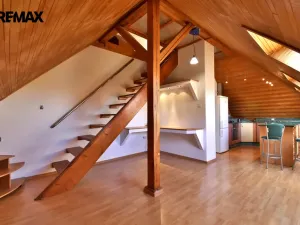 Prodej bytu 3+kk, Hradec Králové, V Lipkách, 83 m2