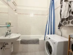 Pronájem bytu 3+1, Praha - Vinohrady, Šmilovského, 81 m2