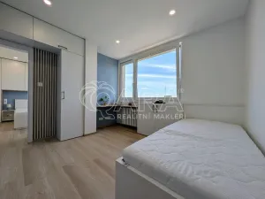 Prodej bytu 3+kk, Plzeň - Skvrňany, Lábkova, 52 m2