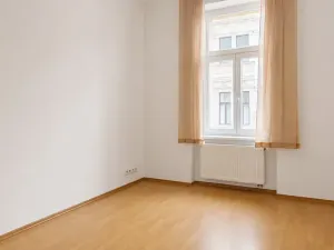 Pronájem bytu 3+1, Karlovy Vary, Lázeňská, 76 m2