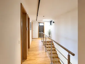 Pronájem rodinného domu, Praha, Karáskova, 163 m2