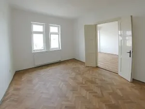 Pronájem bytu 2+1, Plzeň, Americká, 97 m2
