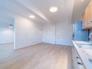 Pronájem bytu 2+kk, Kralupy nad Vltavou, Náměstí G. Karse, 55 m2