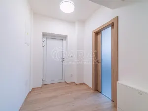 Pronájem bytu 2+kk, Kralupy nad Vltavou, Náměstí G. Karse, 55 m2