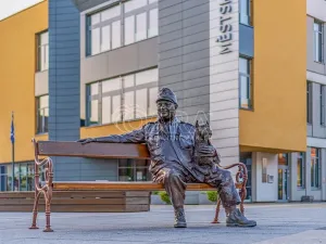Pronájem bytu 2+kk, Kralupy nad Vltavou, Náměstí G. Karse, 55 m2