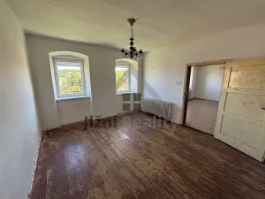 Prodej bytu 2+1, Uherčice, 98 m2