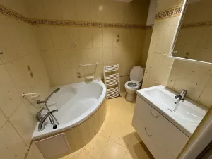 Pronájem bytu 3+1, Vápenná, 70 m2