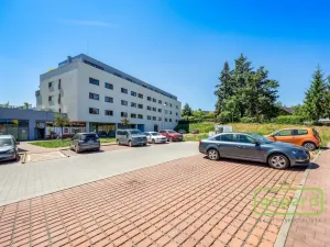 Prodej bytu 3+kk, Mníšek pod Brdy, Ke škole, 73 m2