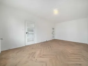 Prodej bytu 3+1, Rokycany, K Řece, 70 m2