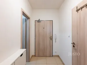 Pronájem bytu 2+kk, Praha - Modřany, Soukalova, 55 m2