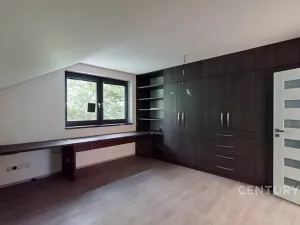 Prodej rodinného domu, Ivaň, 319 m2