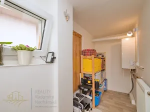 Prodej rodinného domu, Hovorčovice, Stará náves, 118 m2