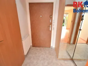 Pronájem bytu 2+kk, Praha - Nusle, Mojmírova, 44 m2