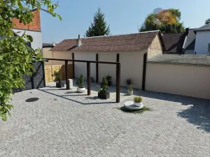 Prodej ubytování, Hněvotín, 717 m2