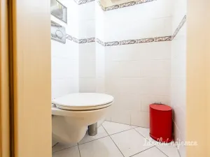 Pronájem bytu 2+kk, Praha, Táboritská, 43 m2