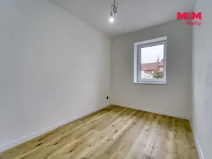 Pronájem bytu 2+kk, Tlučná, Tlučenská kolonie, 41 m2