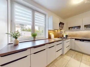 Prodej rodinného domu, Střelice, 215 m2