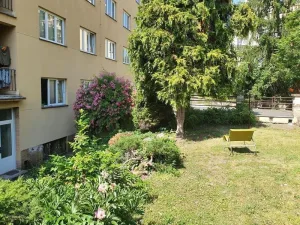 Pronájem bytu 2+1, Praha - Podolí, Podolská, 75 m2