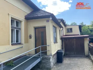 Prodej rodinného domu, Hronov - Velký Dřevíč, 260 m2