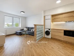 Pronájem bytu 2+kk, Znojmo, Přímětická, 48 m2