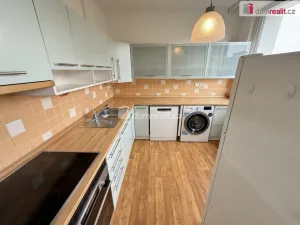 Pronájem bytu 3+1, Praha - Hlubočepy, Lamačova, 66 m2