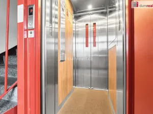 Prodej bytu 1+1, Ostrov, Družební, 41 m2