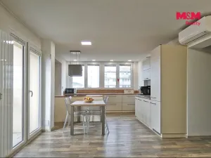 Prodej bytu 4+kk, Kutná Hora - Hlouška, Masarykova, 67 m2