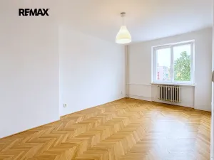 Pronájem bytu 2+1, Praha - Vinohrady, Pod Rapidem, 52 m2